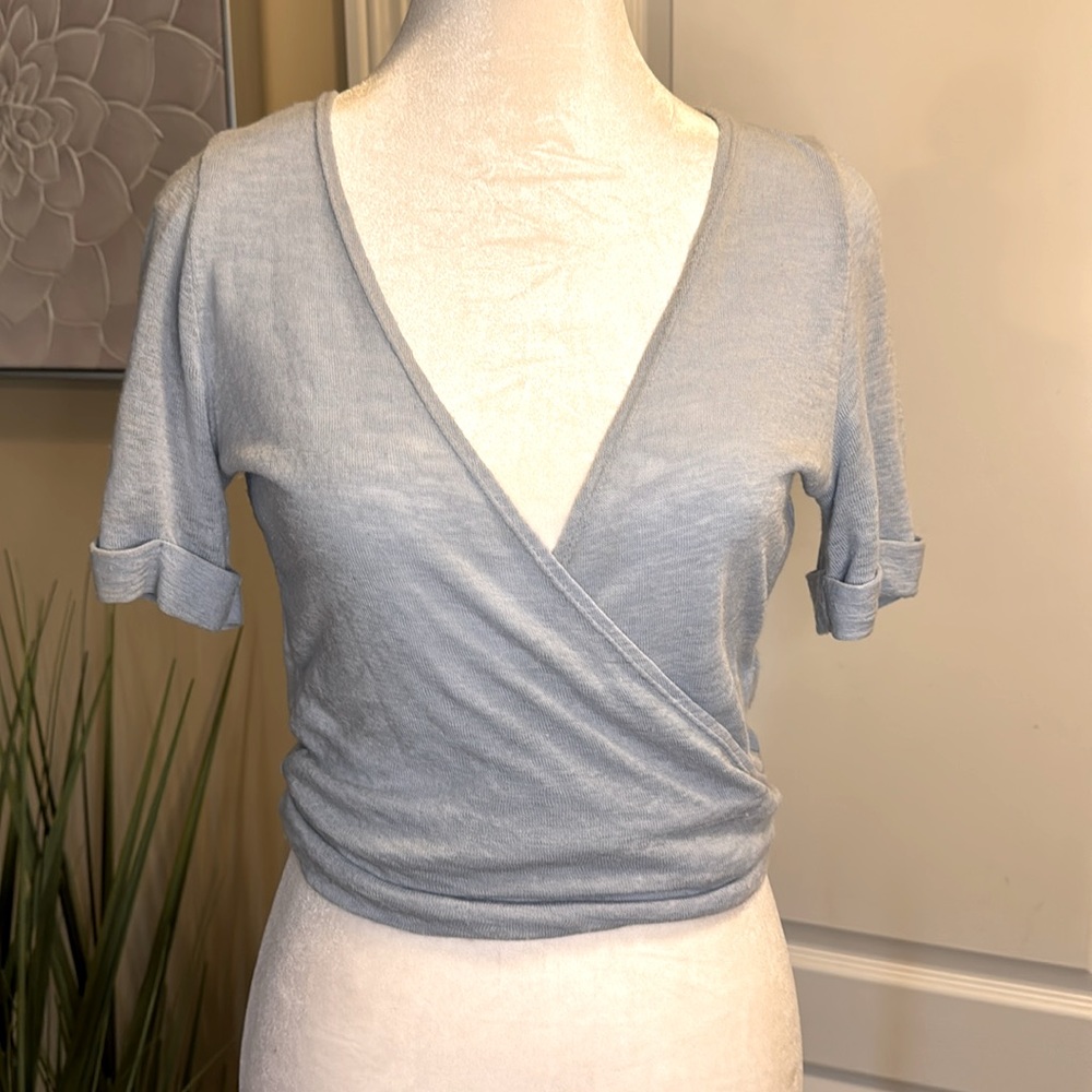 Mickey & Jenny baby blue wrap tie shirt Small